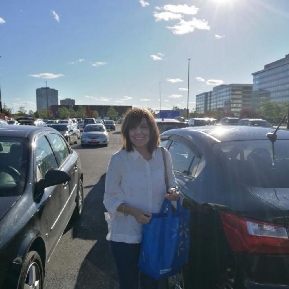 Meet your Posher, Lorena